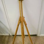 687 6384 EASEL